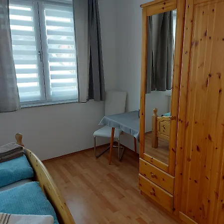 Haus Mundl アパート